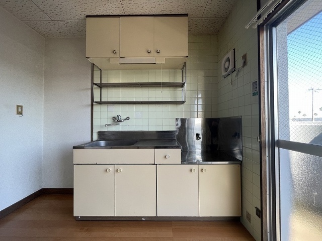 キッチン　※現況を優先します。