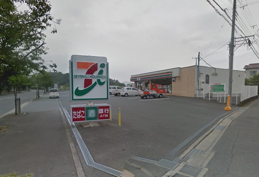 コンビニ　セブンイレブン 横須賀芦名店（コンビニ）まで157m