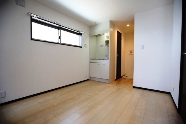 居室・リビング　角部屋2面採光