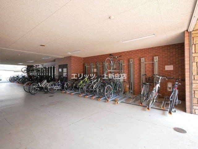 駐車場　駐輪場
