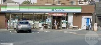 コンビニ　ファミリーマート吹田山田南店（コンビニ）まで899m