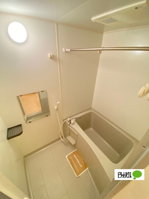バス・シャワールーム　浴室