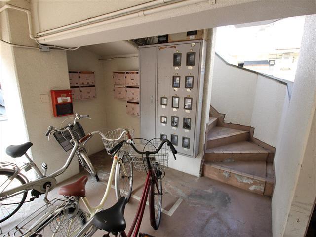 その他　松山市三番町　松本ビル　エントランス