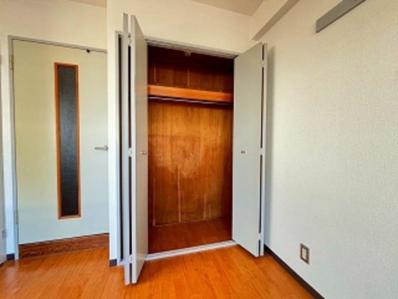 収納　※別号室の写真です。