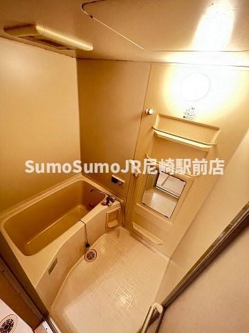 バス・シャワールーム　お風呂で日々の疲れを落としましょう