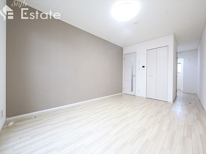 居室・リビング　内装