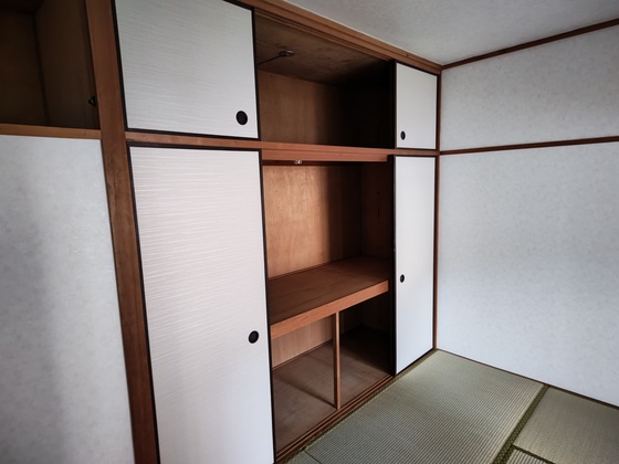 収納　※別部屋の写真です。