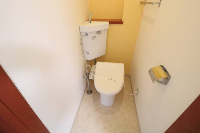 トイレ　トイレ、ウォシュレット付き！