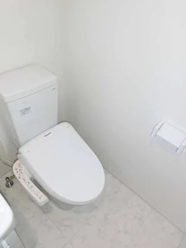 トイレ　＊別部屋参照