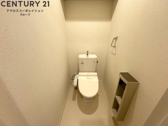 トイレ　ウォシュレット付のシンプルなお風呂です！