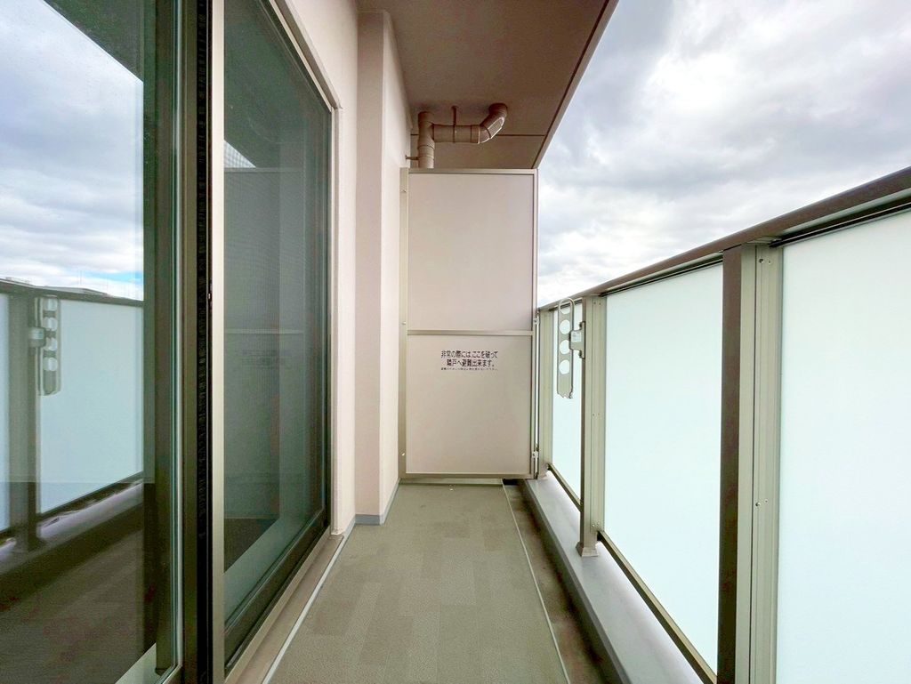 バルコニー　バルコニー