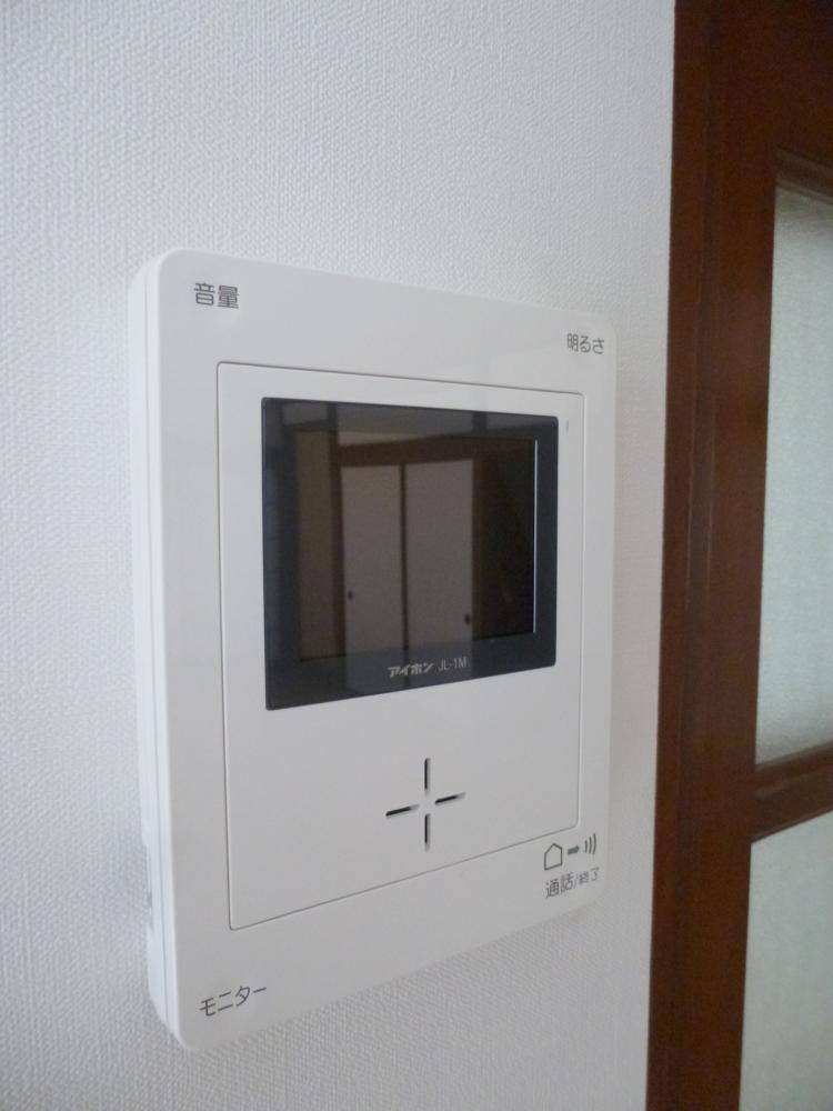 セキュリティ　モニタ付きインターホンあり
