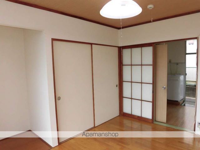 フレッシュグリーンの内装写真