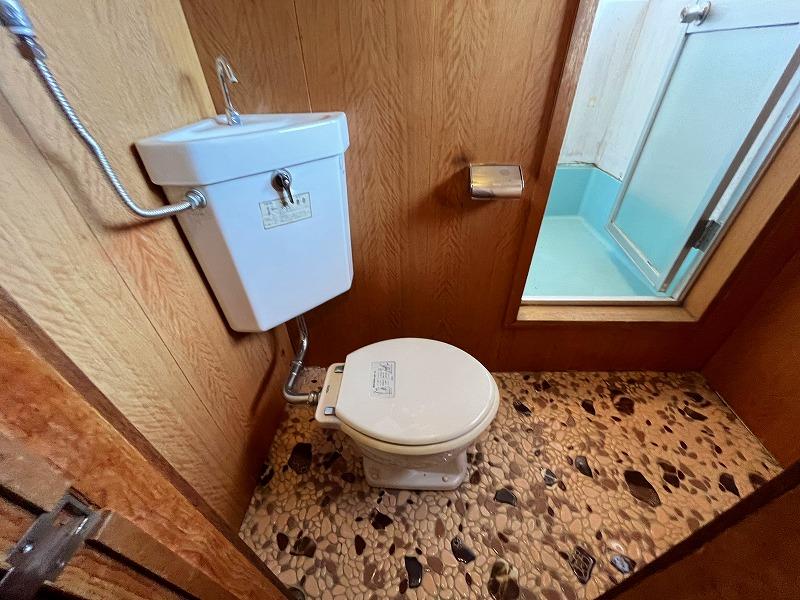 トイレ　トイレ