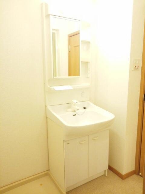 洗面設備　洗面化粧台