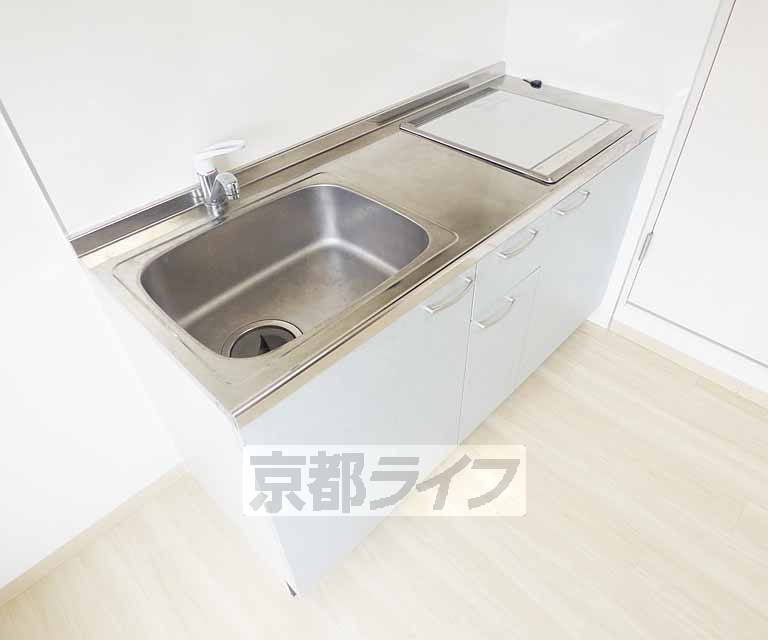 キッチン　清潔感のあるキッチン