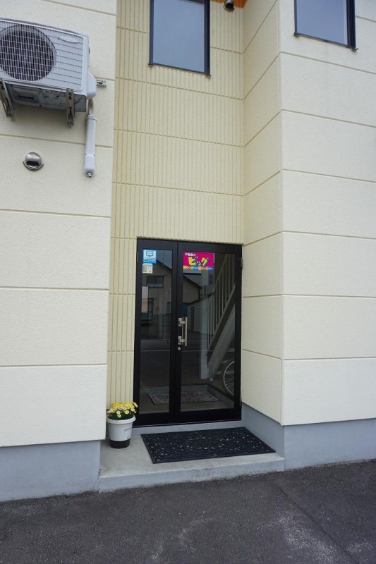 エントランス　エントランス