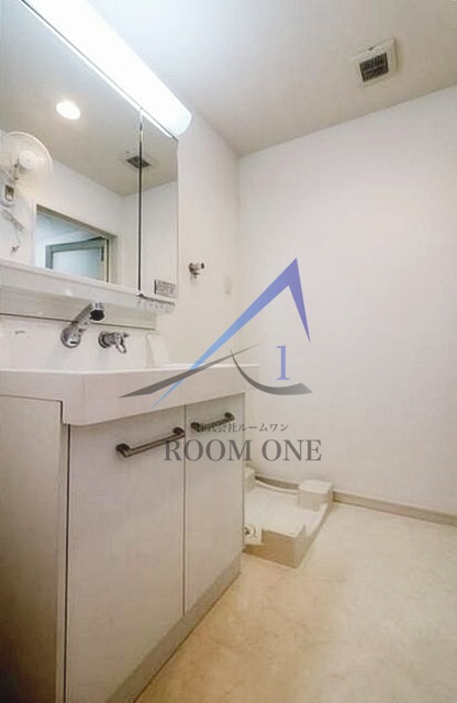 洗面設備　洗面台です。