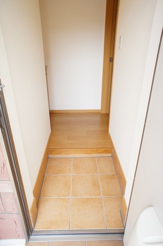 玄関　図面と現状に相違がある場合には現状を優先