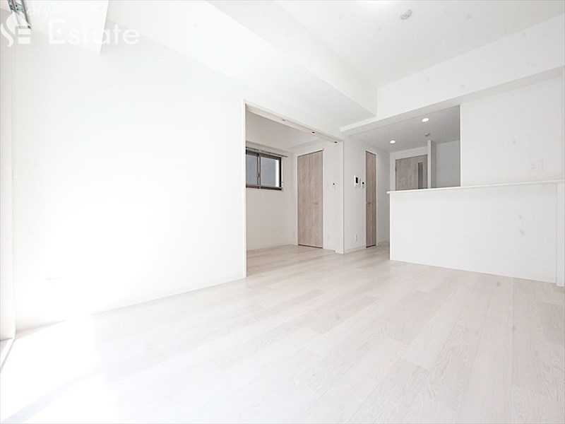 居室・リビング　内装