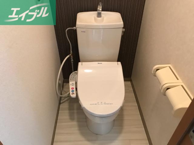 トイレ　シャワー付トイレ