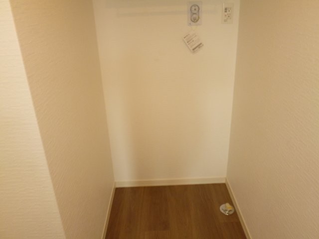 その他　洗濯機置き場