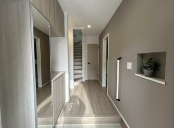 玄関　※イメージ画像です。