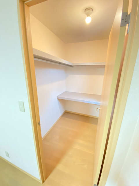 収納　同型モデル