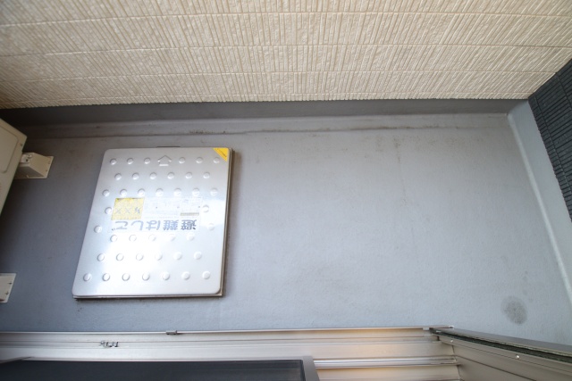 バルコニー　※別室の参考写真の為、現況優先です。