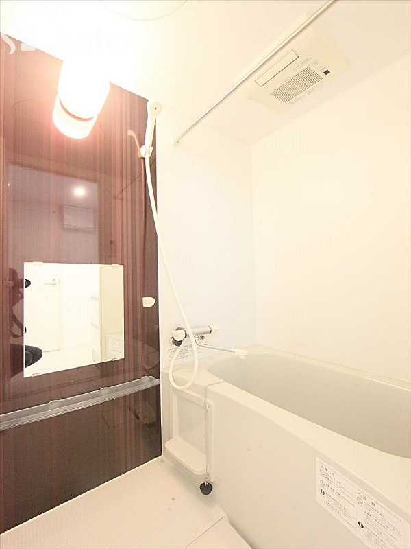 バス・シャワールーム　バスルーム