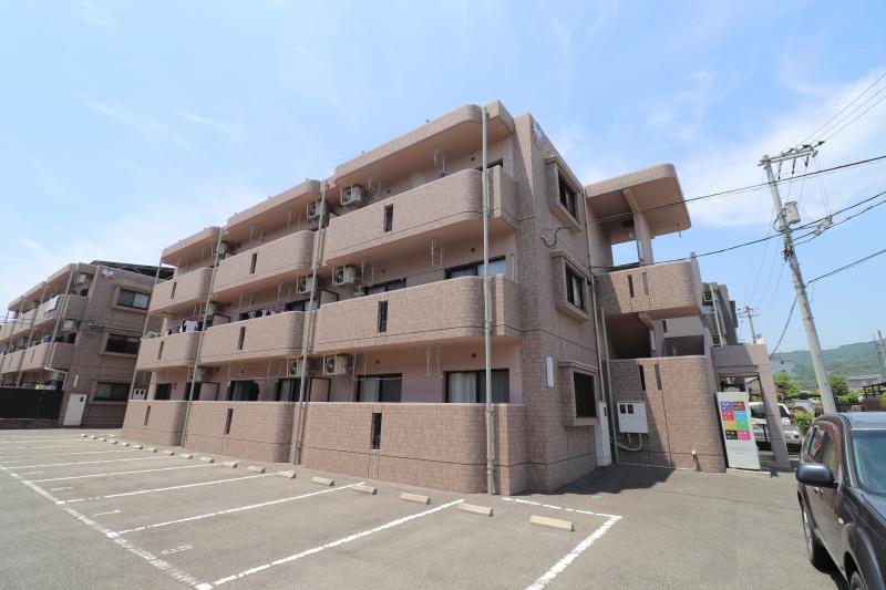 建物外観　イーストヒルズB外観