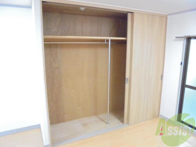 収納　収納スペースが有るので助かりますね