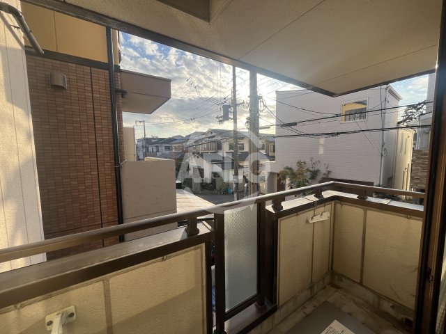 バルコニー　エランドール江坂　バルコニー