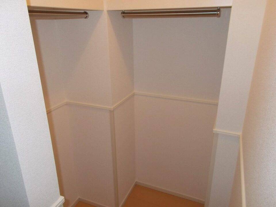 収納　ウォークインクローゼット