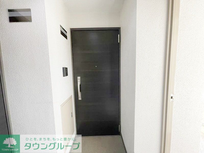 玄関　お部屋探しは株式会社　タウンハウジング　までお気軽にお問合…