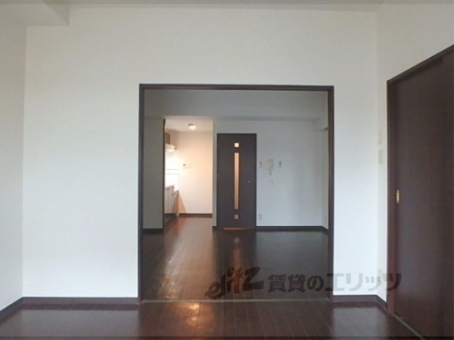 居室・リビング　洋室