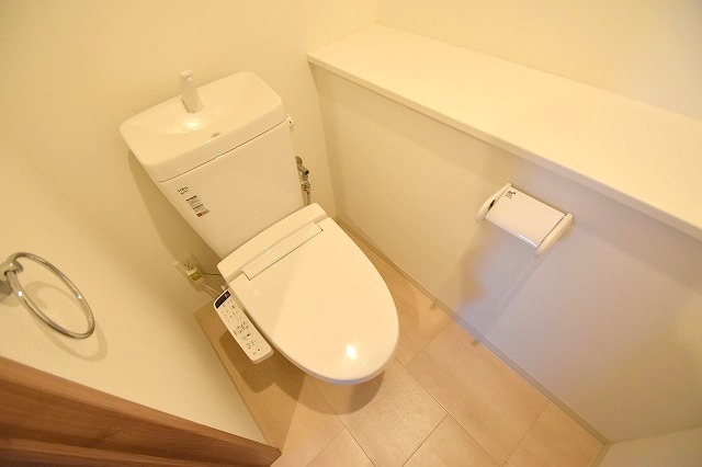 トイレ　ウォシュレット