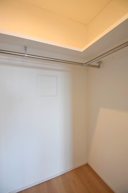 収納　ウォークインクローゼット