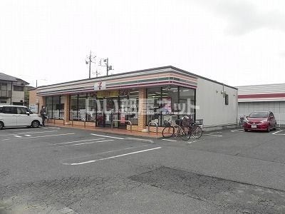 コンビニ　セブンイレブン　柏松葉町店（コンビニ）まで500m