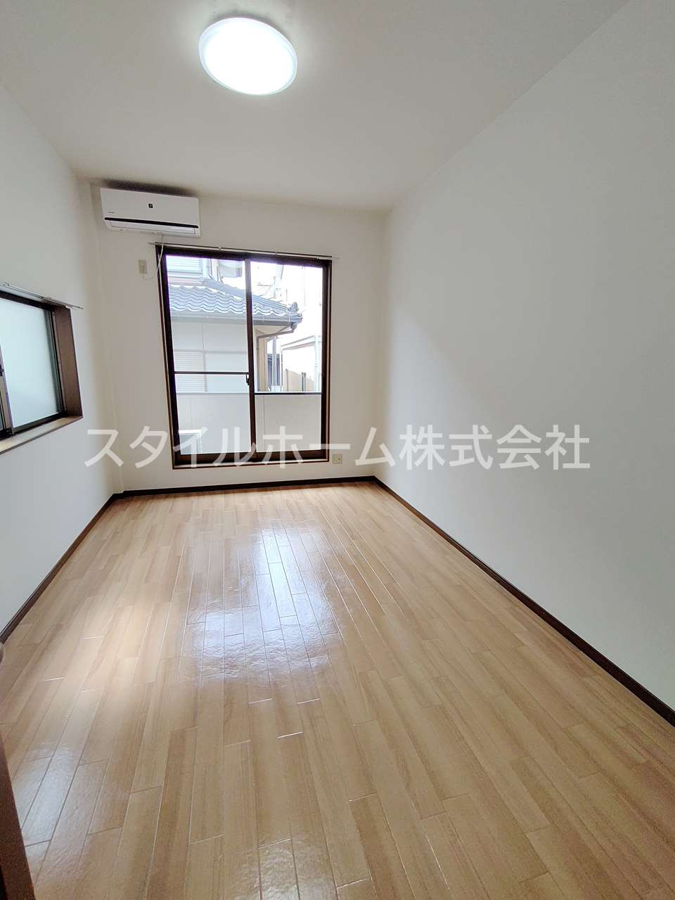 居室・リビング　別部屋写真です。