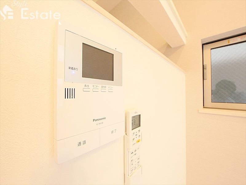 セキュリティ　モニター付きインターホン