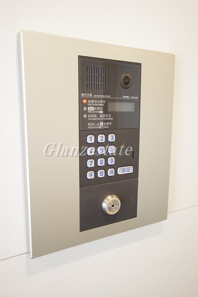 セキュリティ　オートロック完備