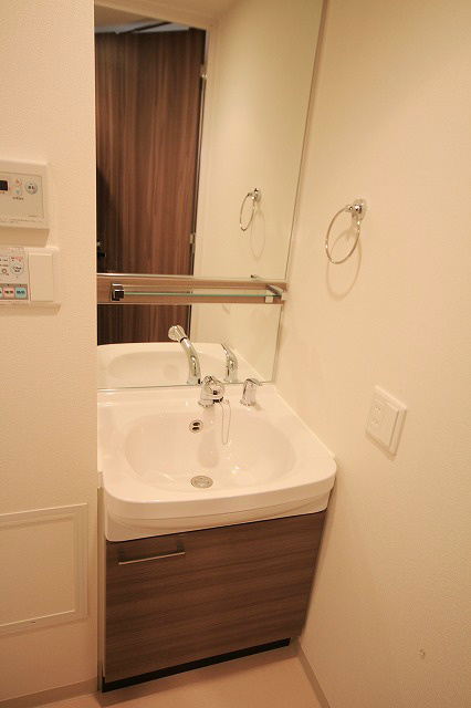 洗面設備　独立洗面台