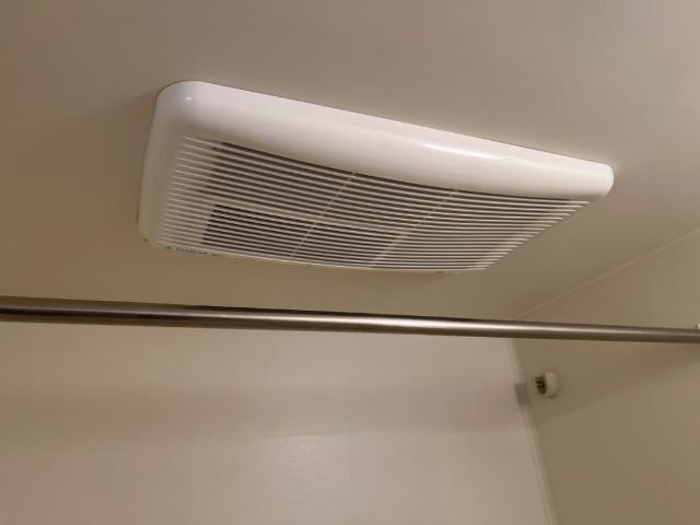 その他設備　浴室暖房乾燥機