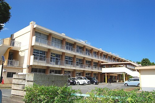 小学校　高萩市立高萩小学校（小学校）まで2202m