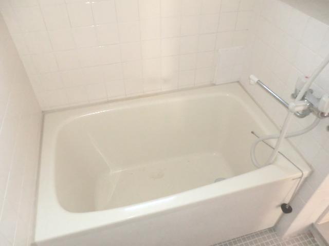 バス・シャワールーム　バス・トイレ別の間取りです