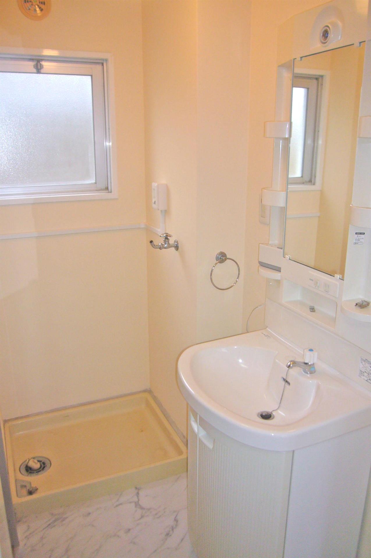 洗面設備　洗面化粧台