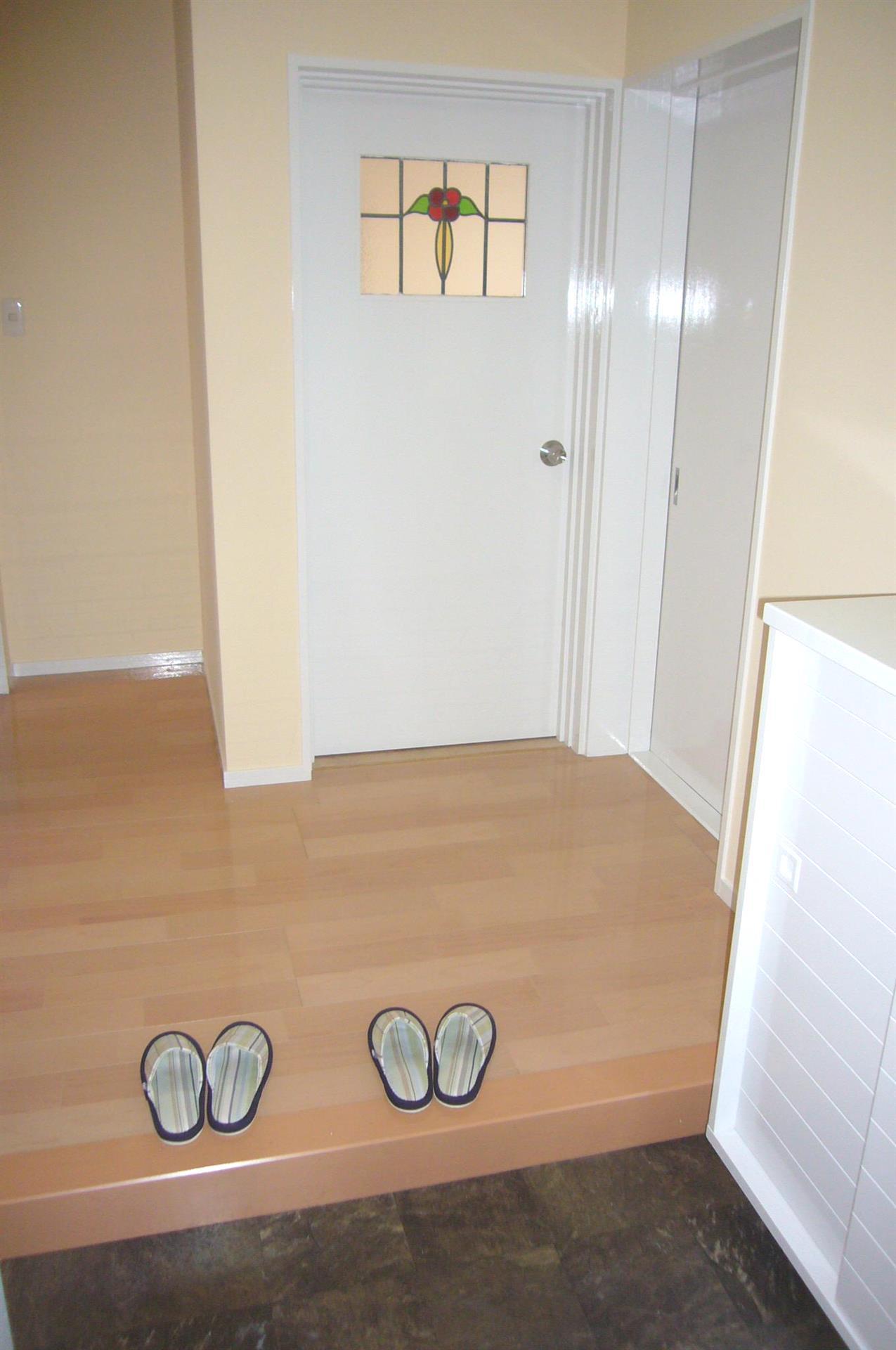 玄関　玄関シューズボックス有