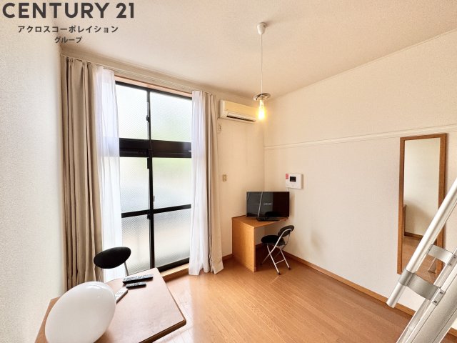 居室・リビング　エアコン付きで初期費用を抑えたい方にもおすすめです。