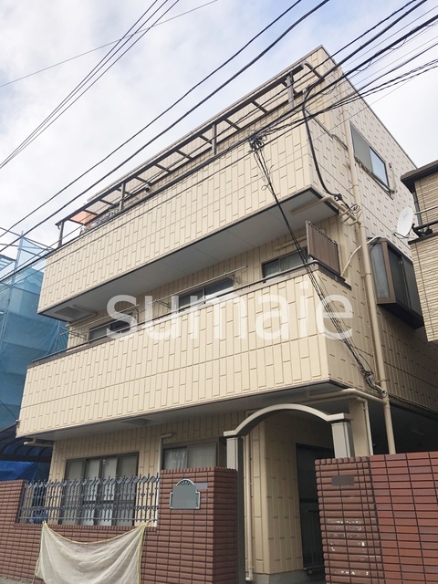 建物外観　コンビニ近くにございます！